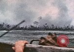 Standbild US Marine Amphibious Assault Peleliu Palau Inseln, 1944, aus Sekunde 38 historischem Filmmaterial Videoclip 65675022863