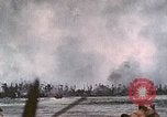 Standbild US Marine Amphibious Assault Peleliu Palau Inseln, 1944, aus Sekunde 49 historischem Filmmaterial Videoclip 65675022863