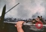 Standbild US Marine Amphibious Assault Peleliu Palau Inseln, 1944, aus Sekunde 51 historischem Filmmaterial Videoclip 65675022863