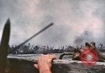 Standbild US Marine Amphibious Assault Peleliu Palau Inseln, 1944, aus Sekunde 52 historischem Filmmaterial Videoclip 65675022863