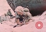 Standbild Vereinigten Staaten Marines Peleliu Palau Inseln, 1944, aus Sekunde 12 historischem Filmmaterial Videoclip 65675022864
