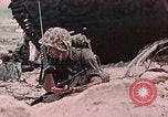 Standbild Vereinigten Staaten Marines Peleliu Palau Inseln, 1944, aus Sekunde 19 historischem Filmmaterial Videoclip 65675022864