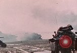 Standbild Vereinigten Staaten Marines Peleliu Palau Inseln, 1944, aus Sekunde 62 historischem Filmmaterial Videoclip 65675022864