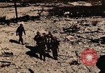 Standbild 5 Marine Regiment Peleliu Palau Inseln, 1944, aus Sekunde 23 historischem Filmmaterial Videoclip 65675022869