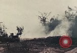 Standbild 5 Marine Regiment Peleliu Palau Inseln, 1944, aus Sekunde 19 historischem Filmmaterial Videoclip 65675022870