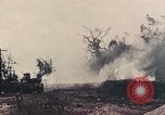 Standbild 5 Marine Regiment Peleliu Palau Inseln, 1944, aus Sekunde 24 historischem Filmmaterial Videoclip 65675022870