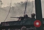 Standbild 5 Marine Regiment Peleliu Palau Inseln, 1944, aus Sekunde 32 historischem Filmmaterial Videoclip 65675022870