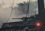 Standbild 5 Marine Regiment Peleliu Palau Inseln, 1944, aus Sekunde 35 historischem Filmmaterial Videoclip 65675022870