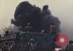 Standbild 5 Marine Regiment Peleliu Palau Inseln, 1944, aus Sekunde 55 historischem Filmmaterial Videoclip 65675022870