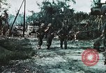 Standbild 1st Marine Division Peleliu Palau Inseln, 1944, aus Sekunde 17 historischem Filmmaterial Videoclip 65675022871