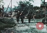 Standbild 1st Marine Division Peleliu Palau Inseln, 1944, aus Sekunde 18 historischem Filmmaterial Videoclip 65675022871