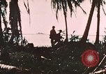Standbild 1st Marine Division Peleliu Palau Inseln, 1944, aus Sekunde 58 historischem Filmmaterial Videoclip 65675022871