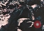 Standbild 7 Marine Regiment Peleliu Palau Inseln, 1944, aus Sekunde 5 historischem Filmmaterial Videoclip 65675022873