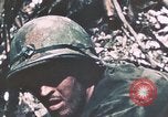 Standbild 7 Marine Regiment Peleliu Palau Inseln, 1944, aus Sekunde 30 historischem Filmmaterial Videoclip 65675022873