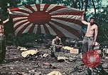Standbild 1st Marine Division Peleliu Palau Inseln, 1944, aus Sekunde 55 historischem Filmmaterial Videoclip 65675022882