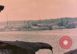 Standbild Waterfront Zerstörung Palau Inseln, 1944, aus Sekunde 13 historischem Filmmaterial Videoclip 65675022883