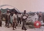 Standbild US Marine Biwak Bereich Palau Inseln, 1944, aus Sekunde 17 historischem Filmmaterial Videoclip 65675022886