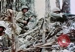 Standbild 1st Marine Division Peleliu Palau Inseln, 1944, aus Sekunde 27 historischem Filmmaterial Videoclip 65675022899