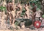 Standbild 1st Marine Division Peleliu Palau Inseln, 1944, aus Sekunde 16 historischem Filmmaterial Videoclip 65675022900