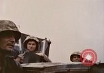 Standbild uns erste Marine Division Peleliu Palau Inseln, 1944, aus Sekunde 55 historischem Filmmaterial Videoclip 65675022901