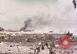 Standbild First Marine Division Peleliu Palau Inseln, 1944, aus Sekunde 38 historischem Filmmaterial Videoclip 65675022903