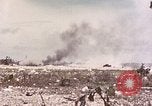 Standbild First Marine Division Peleliu Palau Inseln, 1944, aus Sekunde 47 historischem Filmmaterial Videoclip 65675022903
