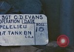 Standbild First Marine Division Peleliu Palau Inseln, 1944, aus Sekunde 4 historischem Filmmaterial Videoclip 65675022905