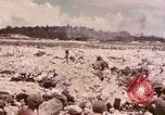 Standbild First Marine Division Peleliu Palau Inseln, 1944, aus Sekunde 12 historischem Filmmaterial Videoclip 65675022905