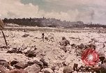 Standbild First Marine Division Peleliu Palau Inseln, 1944, aus Sekunde 15 historischem Filmmaterial Videoclip 65675022905