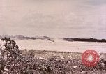 Standbild First Marine Division Peleliu Palau Inseln, 1944, aus Sekunde 50 historischem Filmmaterial Videoclip 65675022905