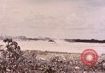 Standbild First Marine Division Peleliu Palau Inseln, 1944, aus Sekunde 52 historischem Filmmaterial Videoclip 65675022905