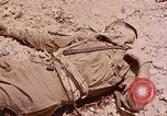 Standbild First Marine Division Peleliu Palau Inseln, 1944, aus Sekunde 59 historischem Filmmaterial Videoclip 65675022905