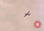 Standbild TBF Avenger Flugzeuge Peleliu Palau Inseln, 1944, aus Sekunde 8 historischem Filmmaterial Videoclip 65675022906