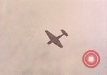 Standbild TBF Avenger Flugzeuge Peleliu Palau Inseln, 1944, aus Sekunde 14 historischem Filmmaterial Videoclip 65675022906
