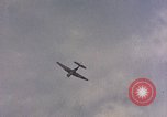 Standbild TBF Avenger Flugzeuge Peleliu Palau Inseln, 1944, aus Sekunde 17 historischem Filmmaterial Videoclip 65675022906
