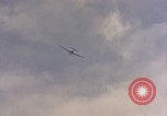 Standbild TBF Avenger Flugzeuge Peleliu Palau Inseln, 1944, aus Sekunde 20 historischem Filmmaterial Videoclip 65675022906