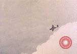 Standbild TBF Avenger Flugzeuge Peleliu Palau Inseln, 1944, aus Sekunde 27 historischem Filmmaterial Videoclip 65675022906