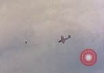 Standbild TBF Avenger Flugzeuge Peleliu Palau Inseln, 1944, aus Sekunde 28 historischem Filmmaterial Videoclip 65675022906