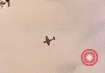 Standbild TBF Avenger Flugzeuge Peleliu Palau Inseln, 1944, aus Sekunde 52 historischem Filmmaterial Videoclip 65675022906