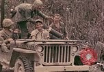 Standbild 1 Tank Bataillon Peleliu Palau Inseln, 1944, aus Sekunde 38 historischem Filmmaterial Videoclip 65675022909