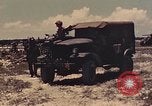 Standbild 1 Tank Bataillon Peleliu Palau Inseln, 1944, aus Sekunde 47 historischem Filmmaterial Videoclip 65675022913