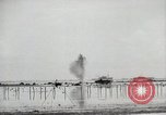 Standbild 11 Marine Division Peleliu Palau Inseln, 1944, aus Sekunde 11 historischem Filmmaterial Videoclip 65675022919