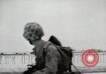 Standbild 11 Marine Division Peleliu Palau Inseln, 1944, aus Sekunde 20 historischem Filmmaterial Videoclip 65675022919
