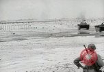 Standbild 11 Marine Division Peleliu Palau Inseln, 1944, aus Sekunde 33 historischem Filmmaterial Videoclip 65675022919