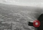 Standbild C-47 Skytrain Palau Insel Angaur, 1944, aus Sekunde 29 historischem Filmmaterial Videoclip 65675022920