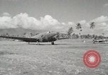 Standbild C-47 Skytrain Palau Insel Angaur, 1944, aus Sekunde 41 historischem Filmmaterial Videoclip 65675022920