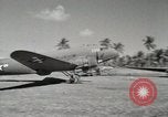 Standbild C-47 Skytrain Palau Insel Angaur, 1944, aus Sekunde 43 historischem Filmmaterial Videoclip 65675022920