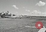 Standbild C-47 Skytrain Palau Insel Angaur, 1944, aus Sekunde 47 historischem Filmmaterial Videoclip 65675022920