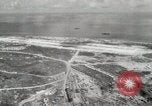 Standbild C-47 Skytrain Palau Insel Angaur, 1944, aus Sekunde 21 historischem Filmmaterial Videoclip 65675022921