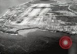 Standbild C-47 Skytrain Palau Insel Angaur, 1944, aus Sekunde 23 historischem Filmmaterial Videoclip 65675022921